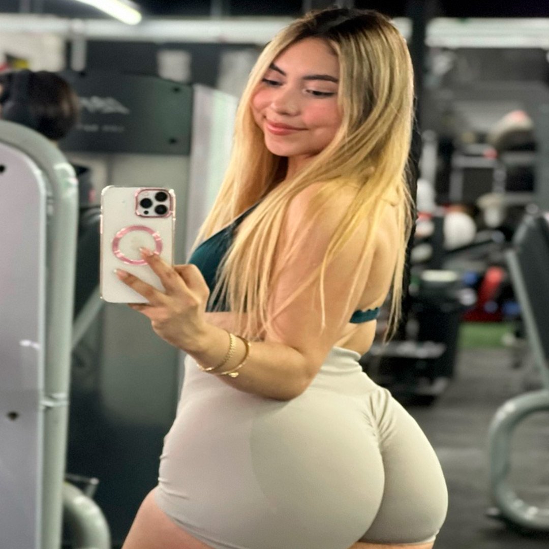 Foto da modelo,yuri campos